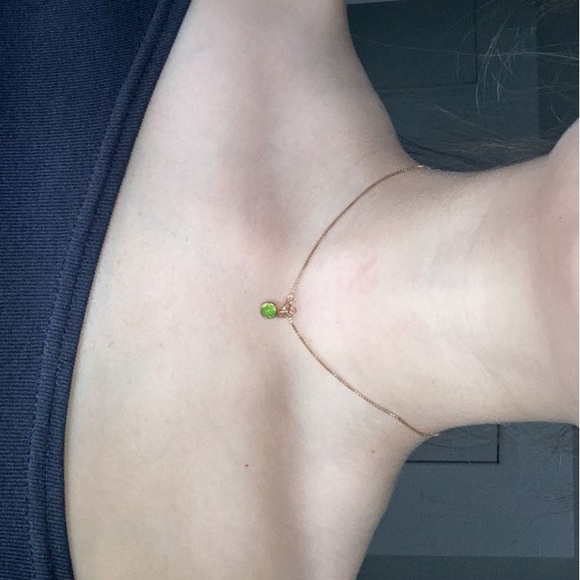 NWOT Green Pendant - Picture 1 of 4